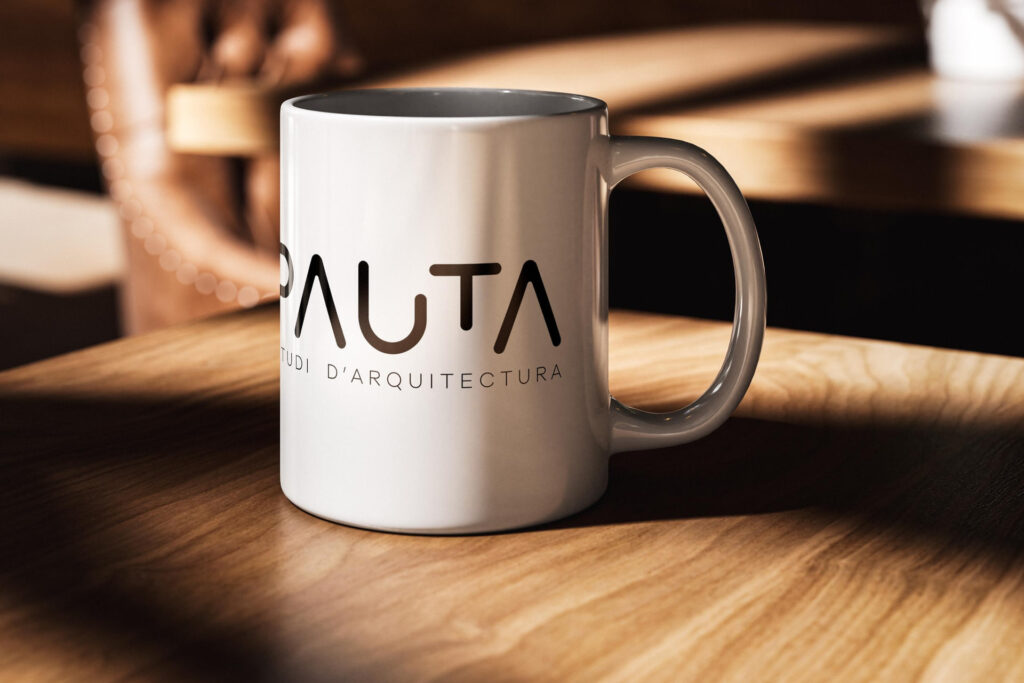 Taza con el logotipo de PAUTA